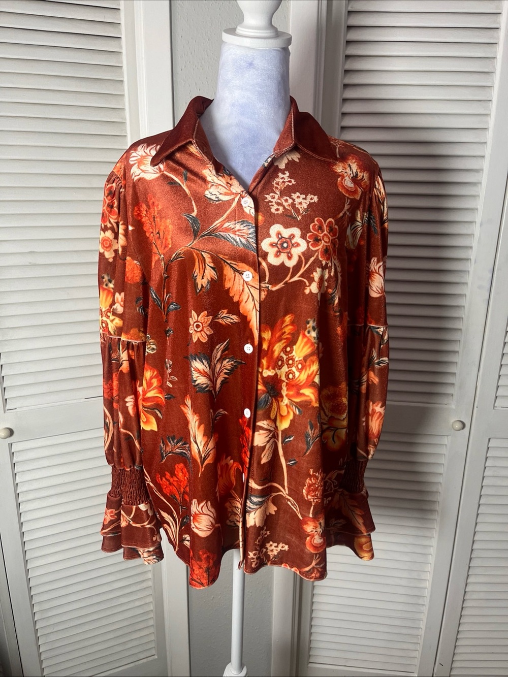 NWT Cherry Betty Brown floral button up lantern sleeve blouse 100% cotton sz L